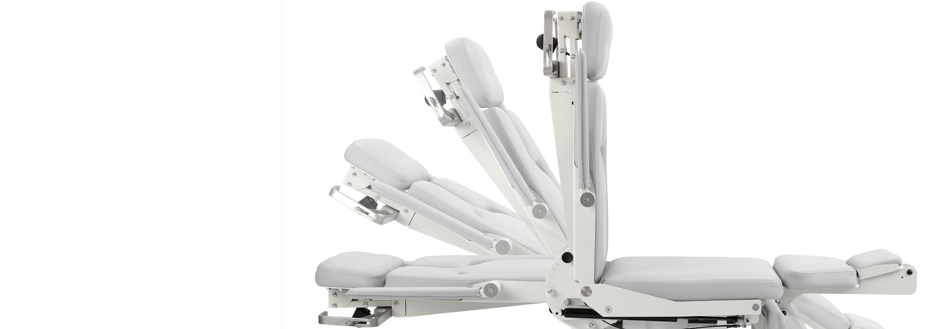 Krankenbett auf weißem Hintergrund